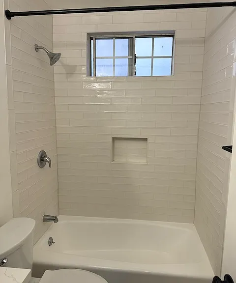 5819 Carlton Way #8 — Photo 10