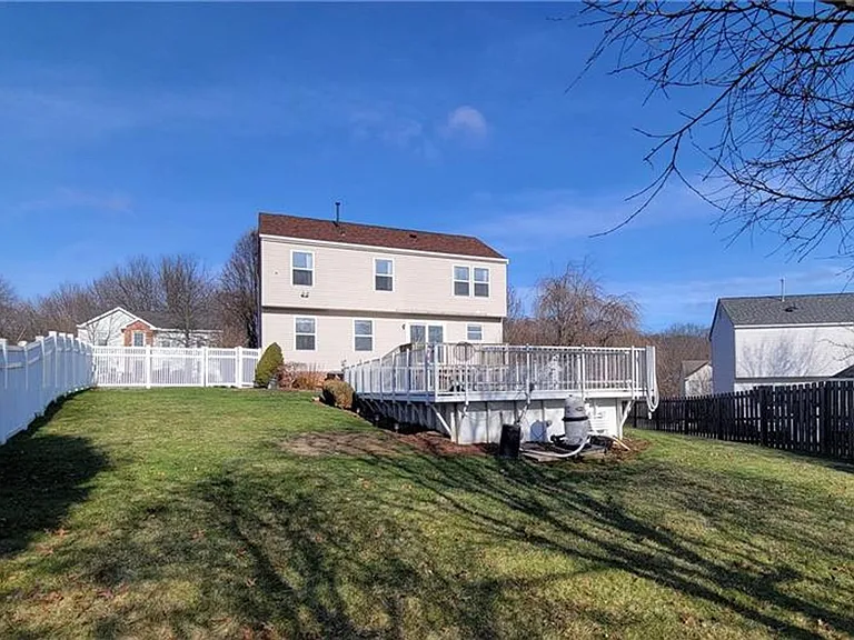 1421 Sandstone Dr — Photo 30
