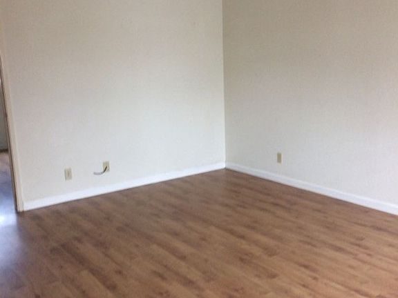 4th image of 1331 Liberty St #8