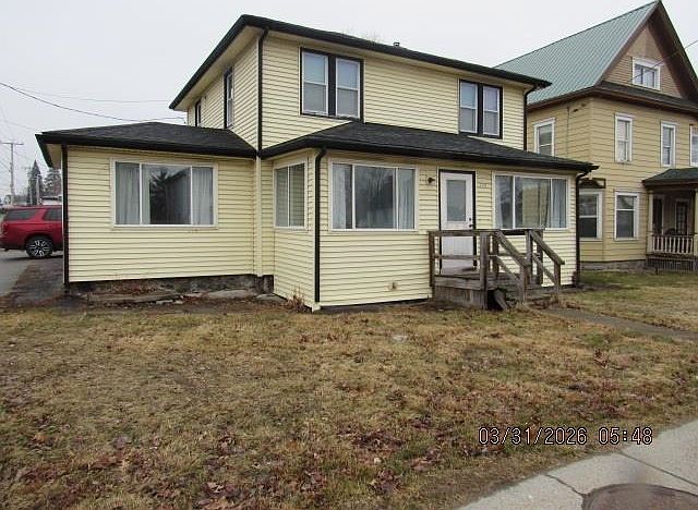 1st image of 104 Maple St