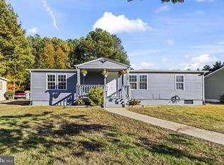 21488 Forest Run Dr, Lexington Park, MD 20653