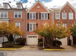 8021 Readington Ct, Springfield, VA 22152