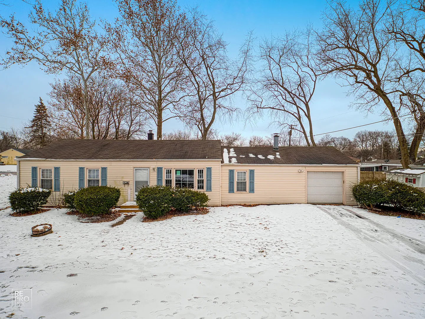 314 Dawes Ave photo 1
