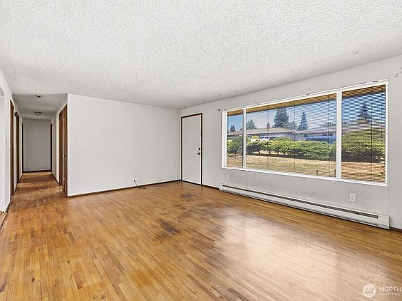 4th image of 804 94th Street SE