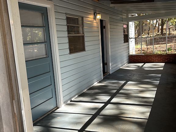 screened in front porch