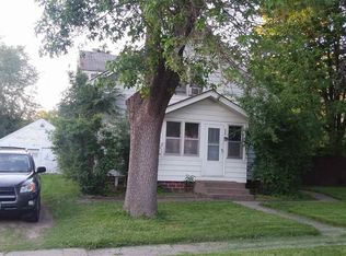 606 W 2nd St, Janesville, MN 56048