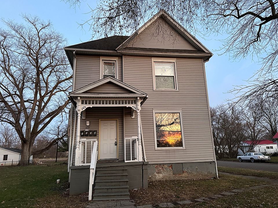 1st image of 1001 N 9th St #4
