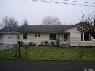 108 Rainier St, Puyallup, WA 98372