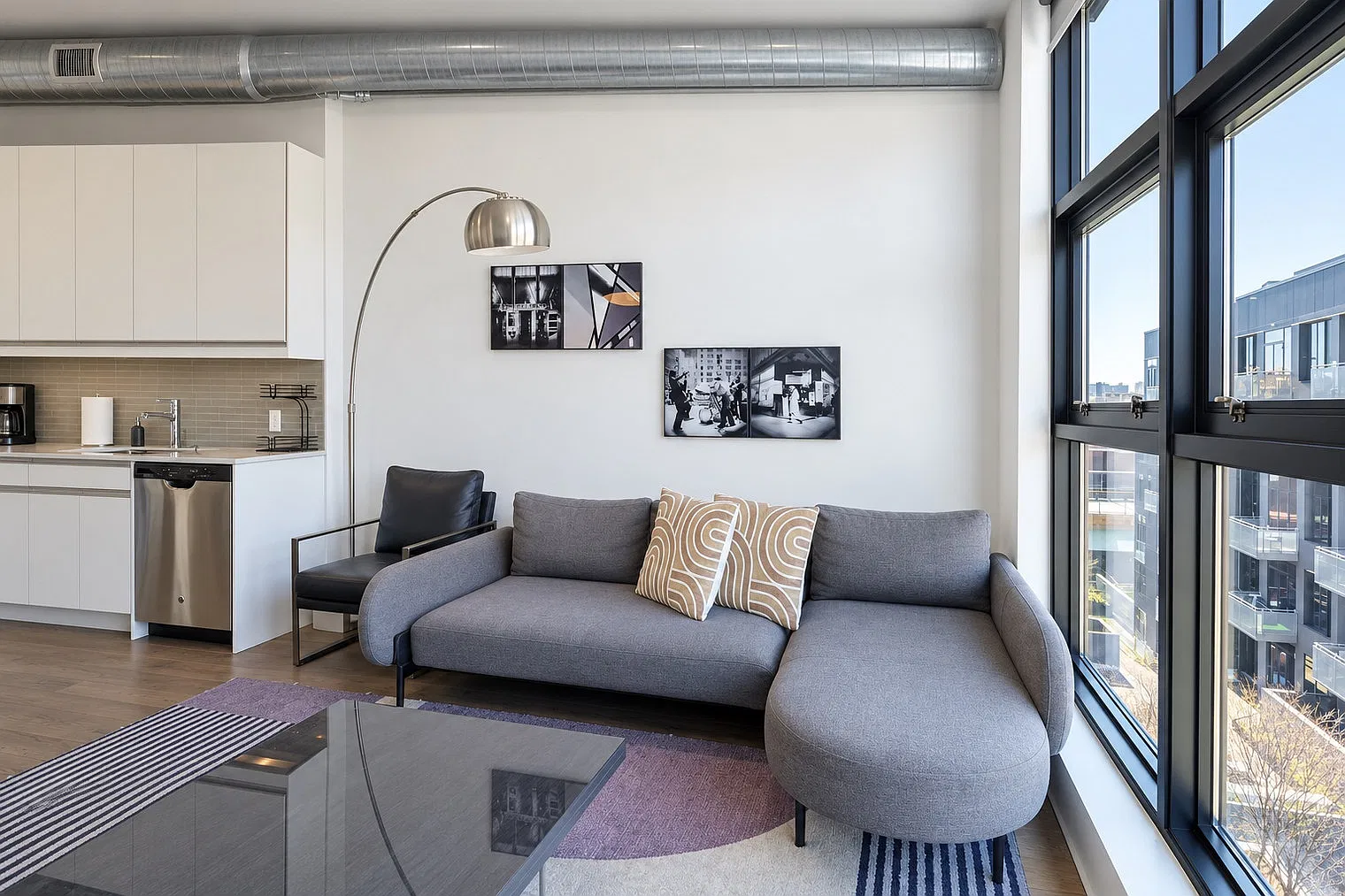 1 bed, 1.0 bath, $6,442 — Photo 1