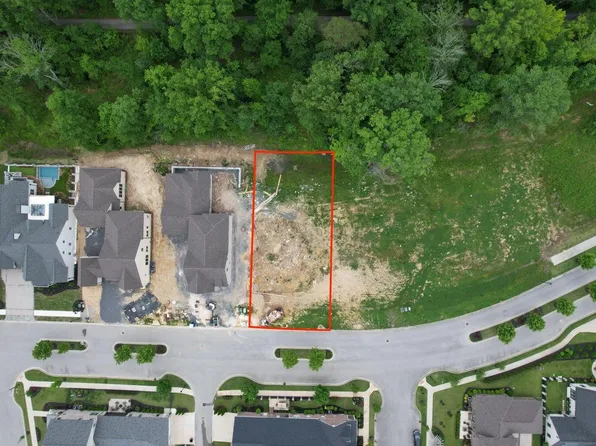 7030 Chesterton Way, Ooltewah, TN 37363