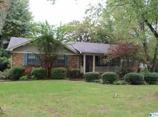 811 Cedar Lake Rd SW, Decatur, AL 35603