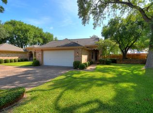 10903 Crown Colony Dr, Austin, TX 78747