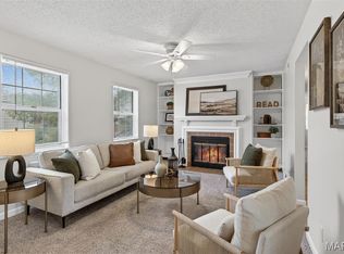 9137 Wrenwood Ln, Saint Louis, MO 63144