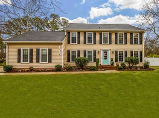 14 Hunts Neck Rd, Poquoson, VA 23662