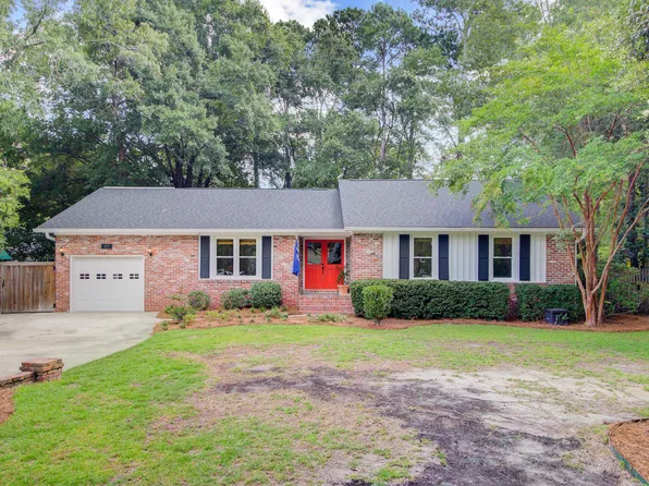 977 Colonial Dr, Mount Pleasant, SC 29464