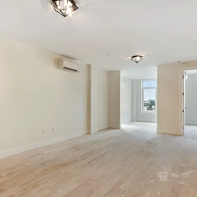 Rented by Nooklyn NYC LLC | media 7
