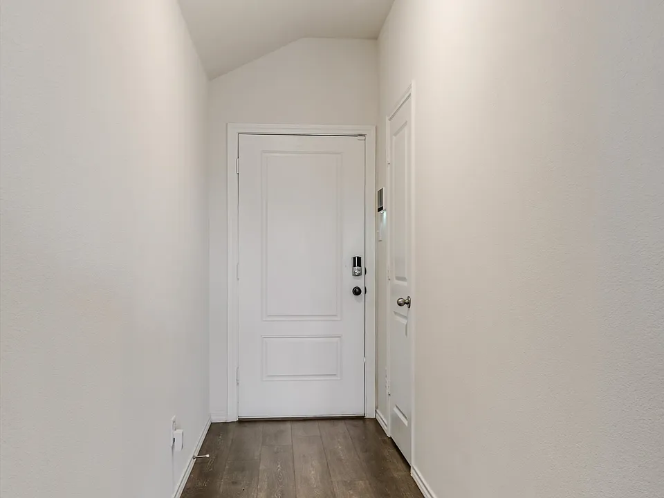 304 Patina St