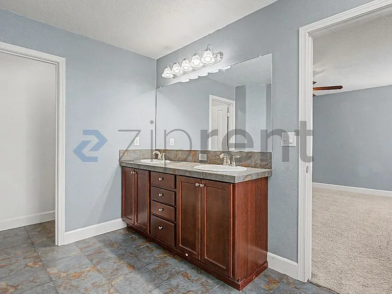 6138 SE Thornapple St — Photo 24