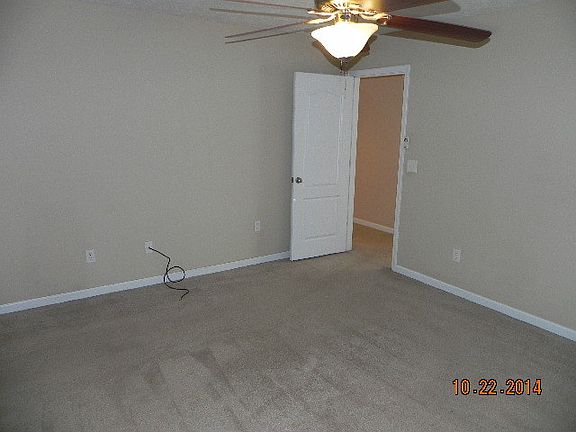 4th image of 200 Lee Road 2087