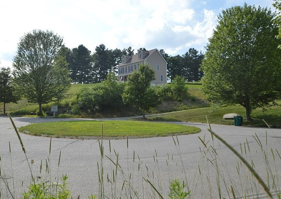 1st image of 43 Skyview Dr