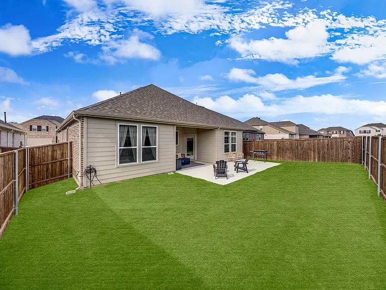 1109 Nathan Ln — Photo 49
