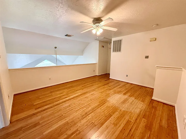 2507 Jasmine Ridge Ct — Photo 24