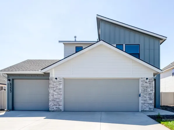 6733 W Redwood Creek Dr, Meridian, ID 83646