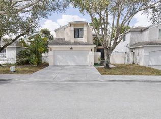 River Run Garden Homes, Hollywood, FL 33025