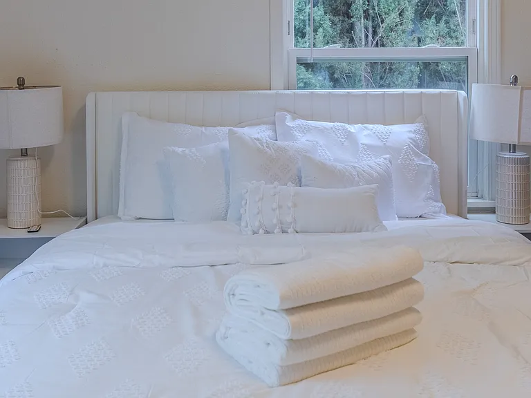6252 Golden West Ave — Photo 23
