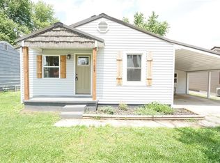 1409 Ray St, Dexter, MO 63841