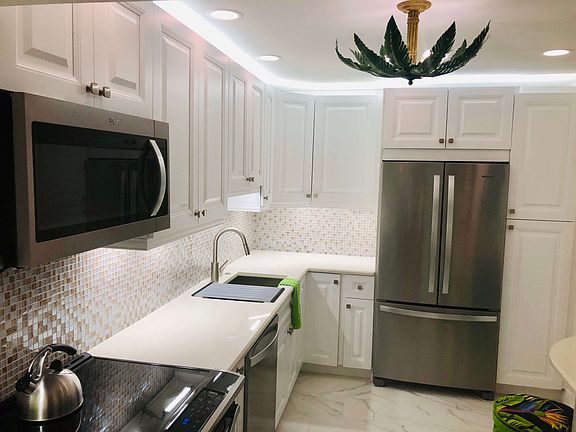 2nd image of 7150 Estero Blvd