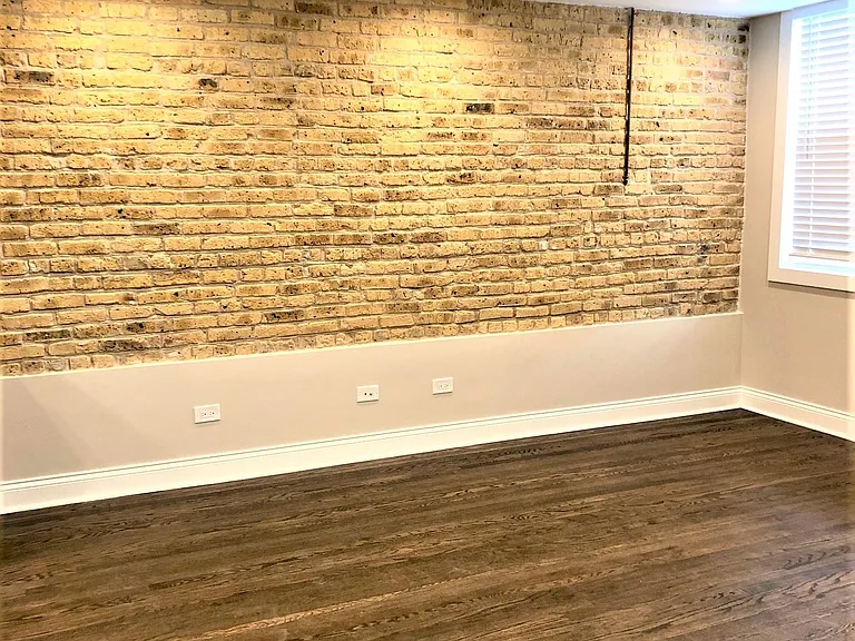 1432 W Farragut Ave #G — Photo 6