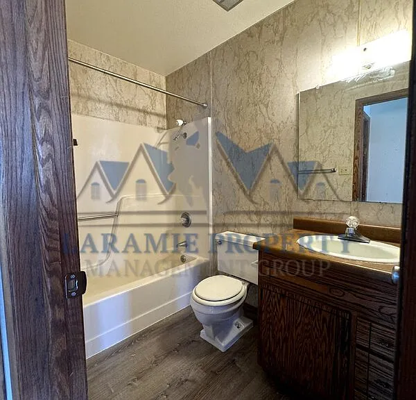 1705 Fetterman Dr #1 — Photo 6