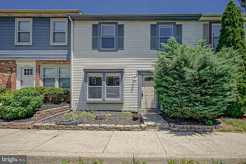 2205 Elberta Ln Photo 1