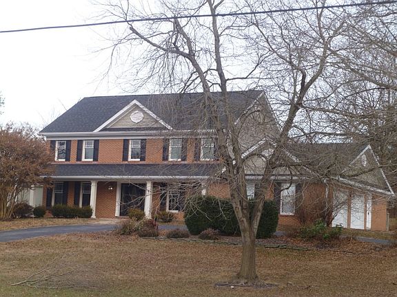 2nd image of 3301 Mount Airy Ct