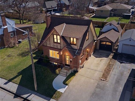 2nd image of 61 Abigail Ave