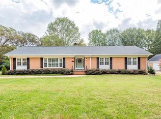 1001 Lansdowne Rd, Charlotte, NC 28270