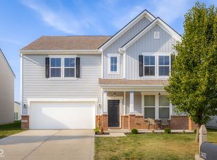 2432 Creekland Dr, Columbus, IN 47201