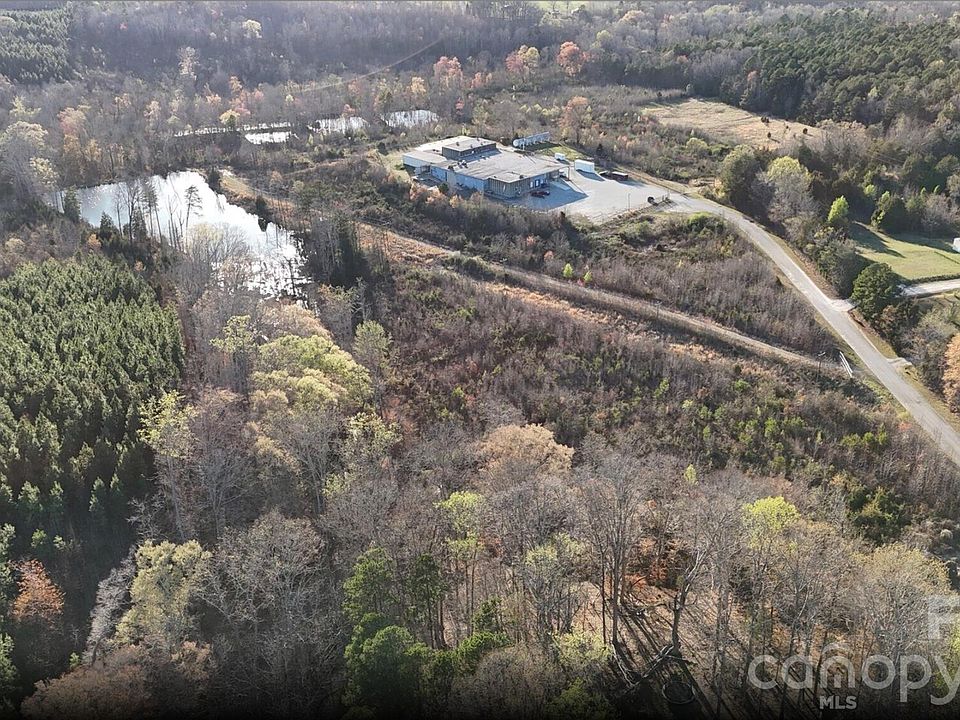 2nd image of 380 Apple Rd