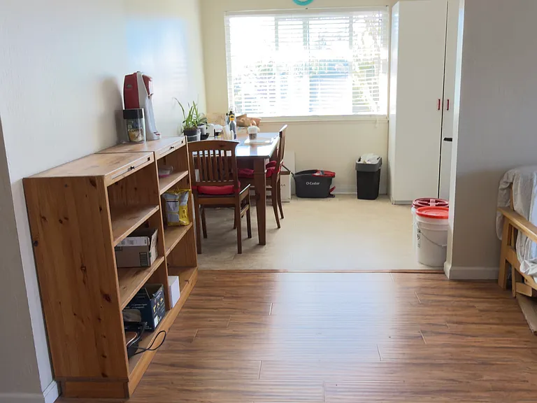 437 Boynton Ave #4 — Photo 9