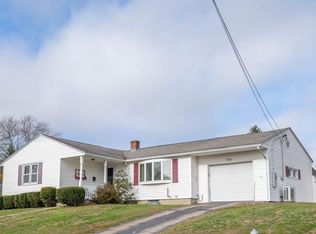 17 Normandy Ave, Webster, MA 01570