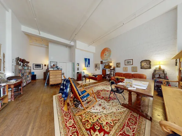 40 West 15th Street 1C image 3 of 7