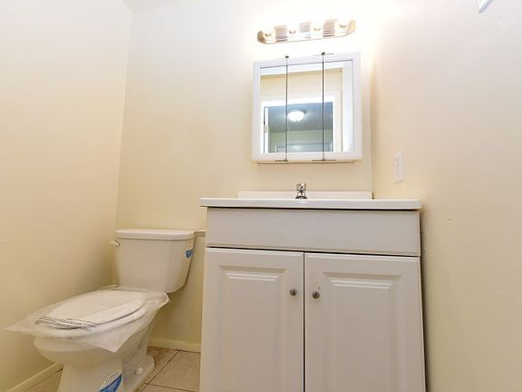 2nd image of 12340 Bonmot Pl