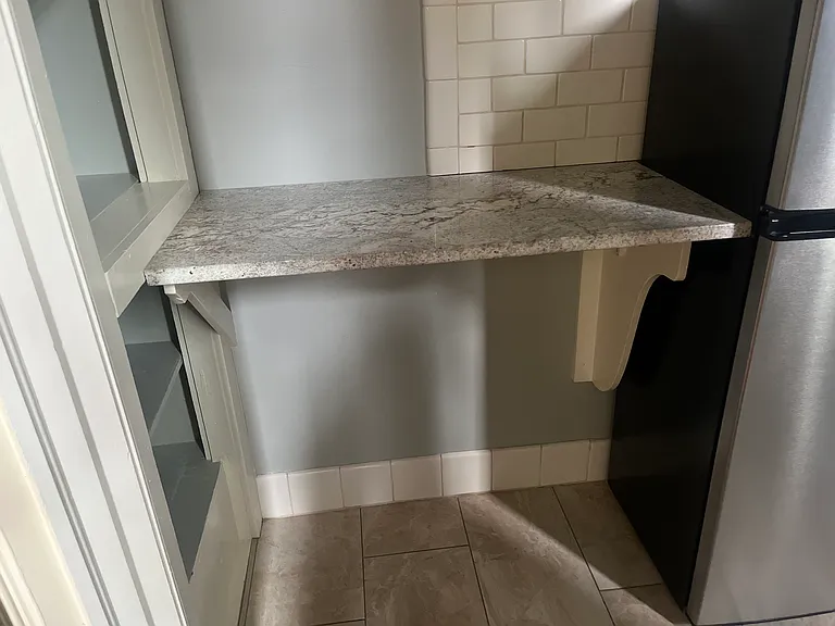 300 State St #4 — Photo 6