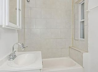 7741 S Yates Blvd #2, Chicago, IL 60649