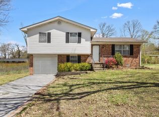 4032 E Freedom Cir, Ooltewah, TN 37363