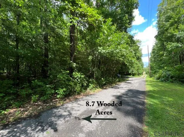 Brook Ln, Johnstown, PA 15904