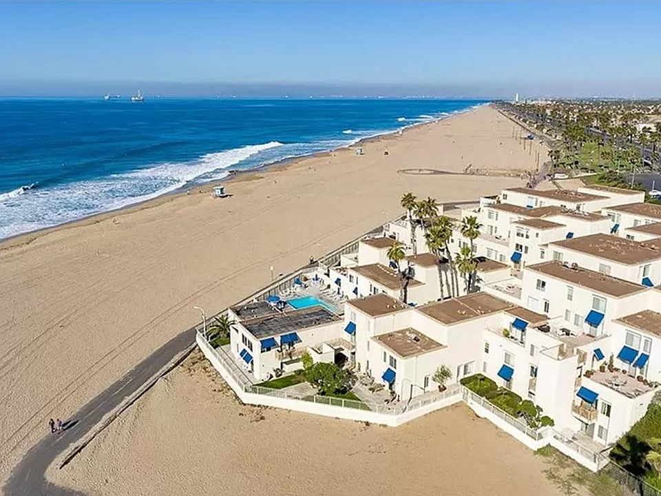 Only on-the-sand complex in Huntington.