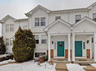 99 W Big Horn Dr, Hainesville, IL 60073