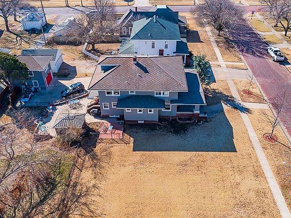 4th image of this home